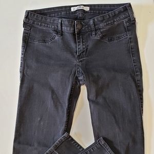 Hollister Girls Super Skinny Mid-Rise Jeans 9L